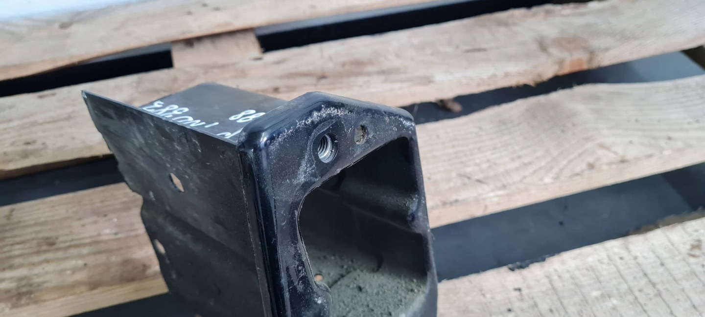 S4 B8 A4 quarter right right front pipe end LZ9Y A5 8T