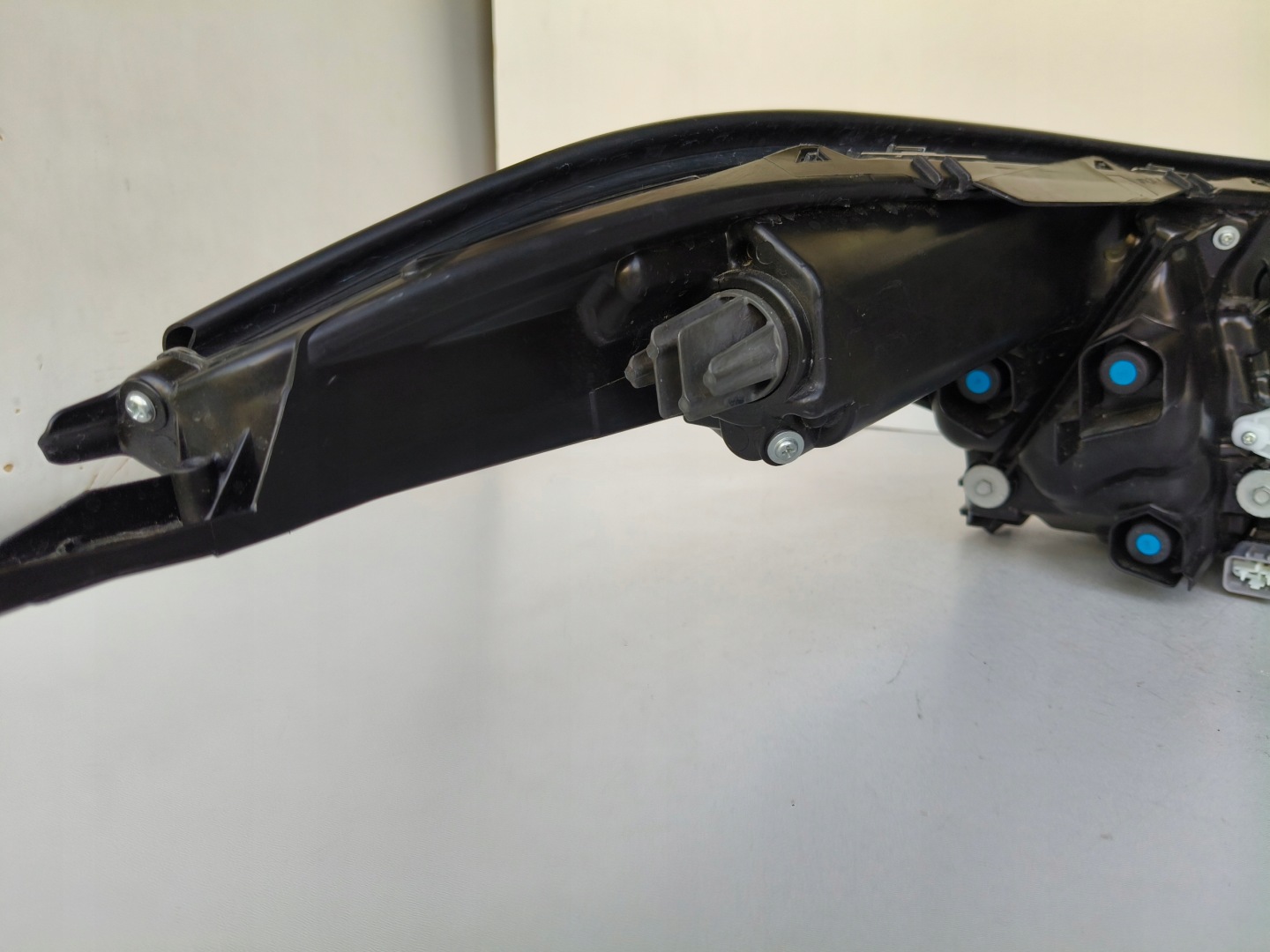 light left REFLEKTOR TOYOTA CHR 20- LIFT GR FULL LED
