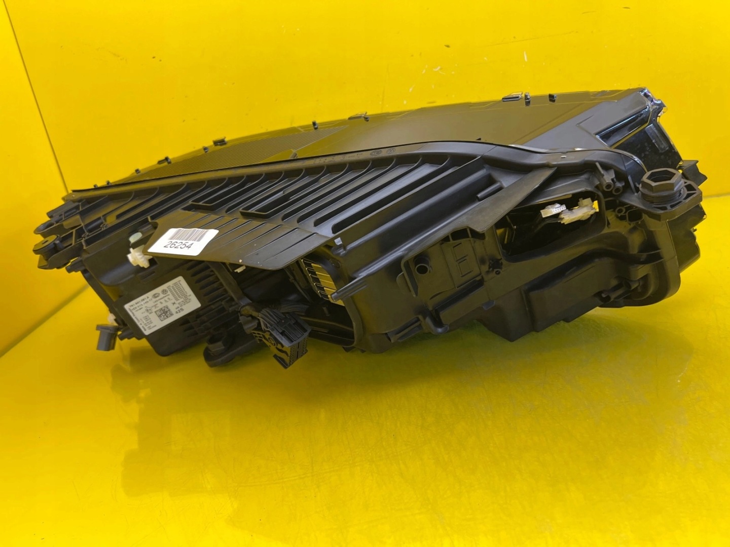 light left VW Touareg III 3 19- Full led 761941081A