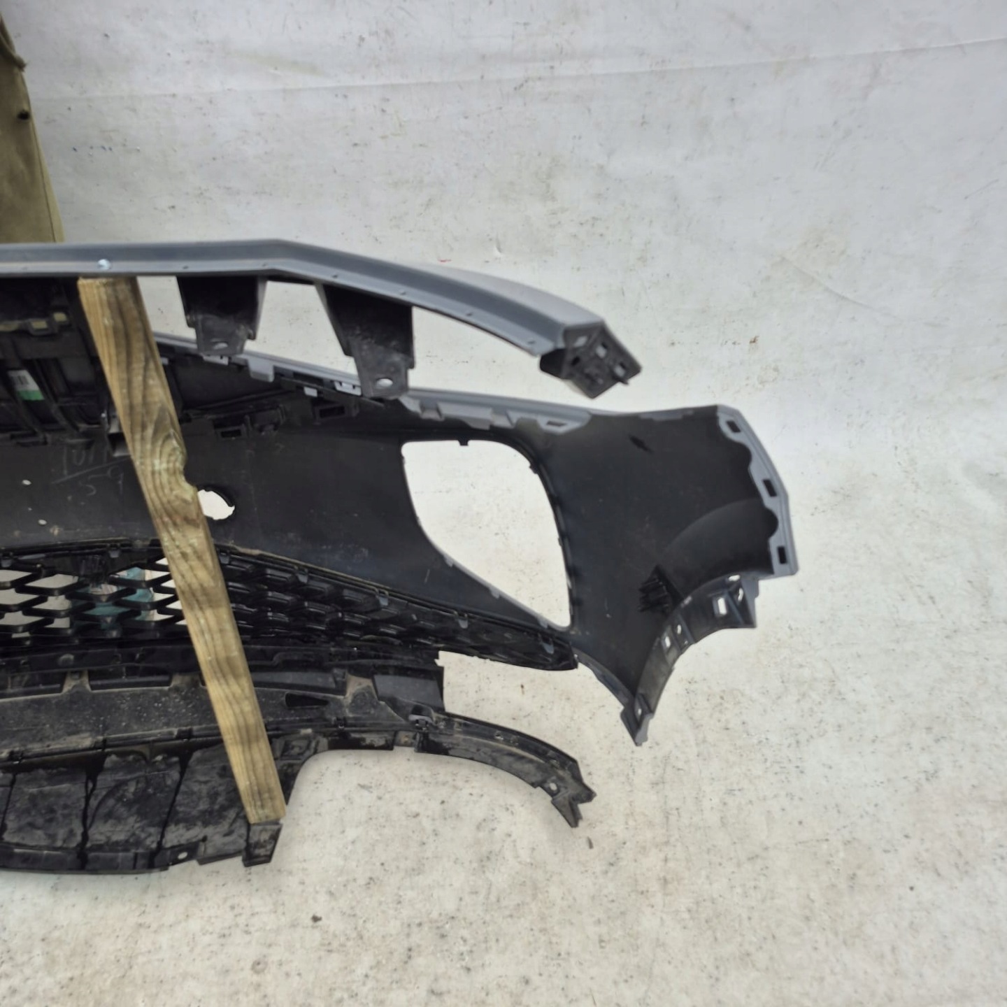 VW ID4 ID.4 GTX bumper front front grid PDC 11A807221