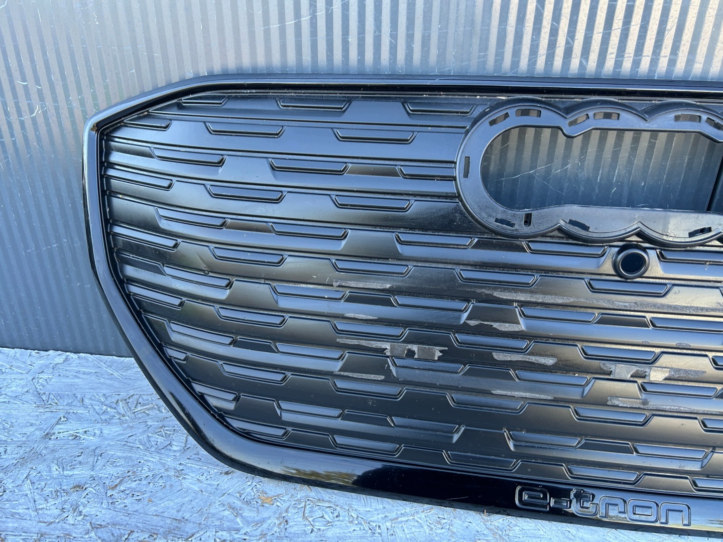 maska maska branika prednji dio AUDI Q4 E-TRON 89A853653A