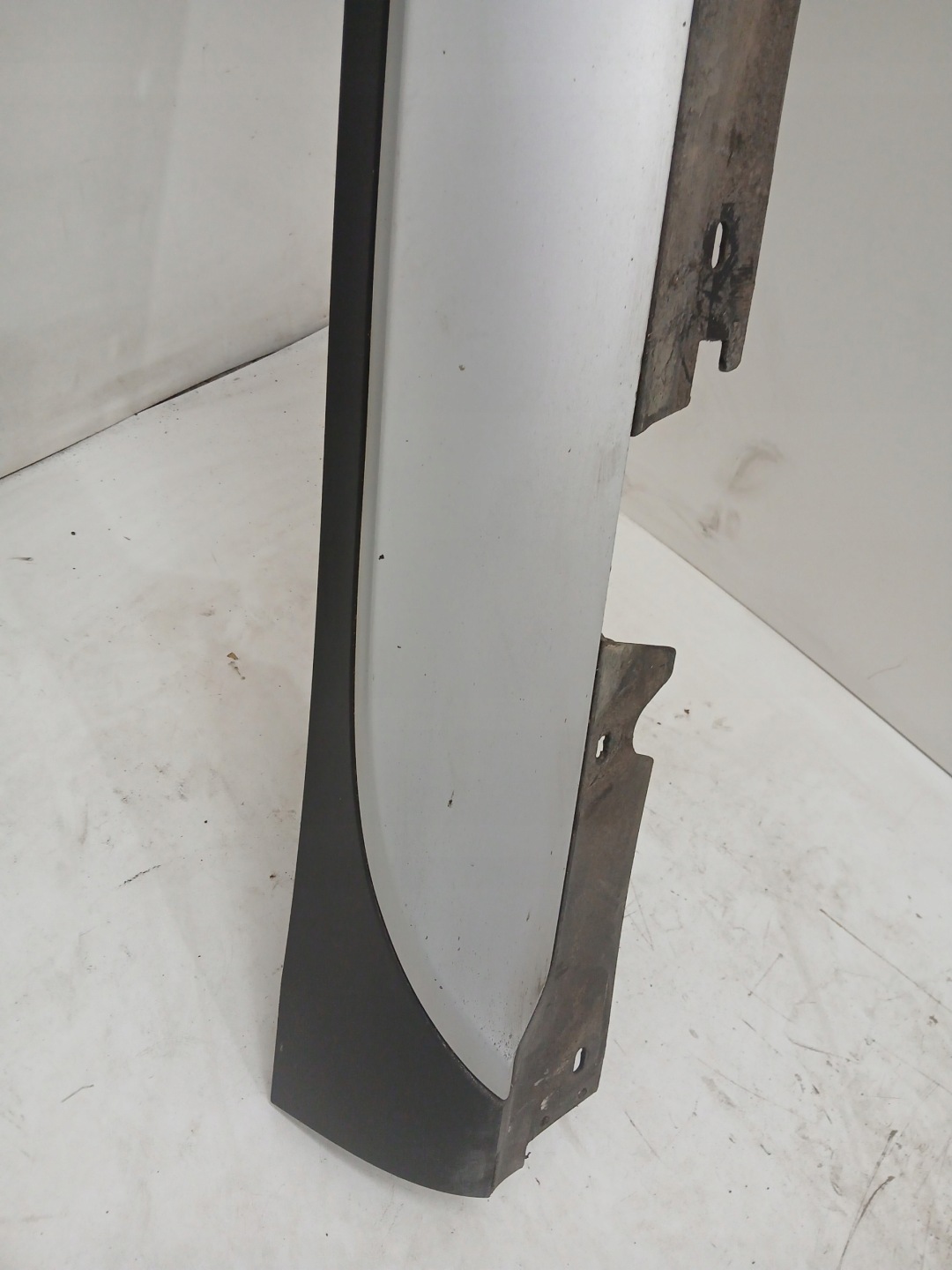 moulding threshold right BMW E84 X1