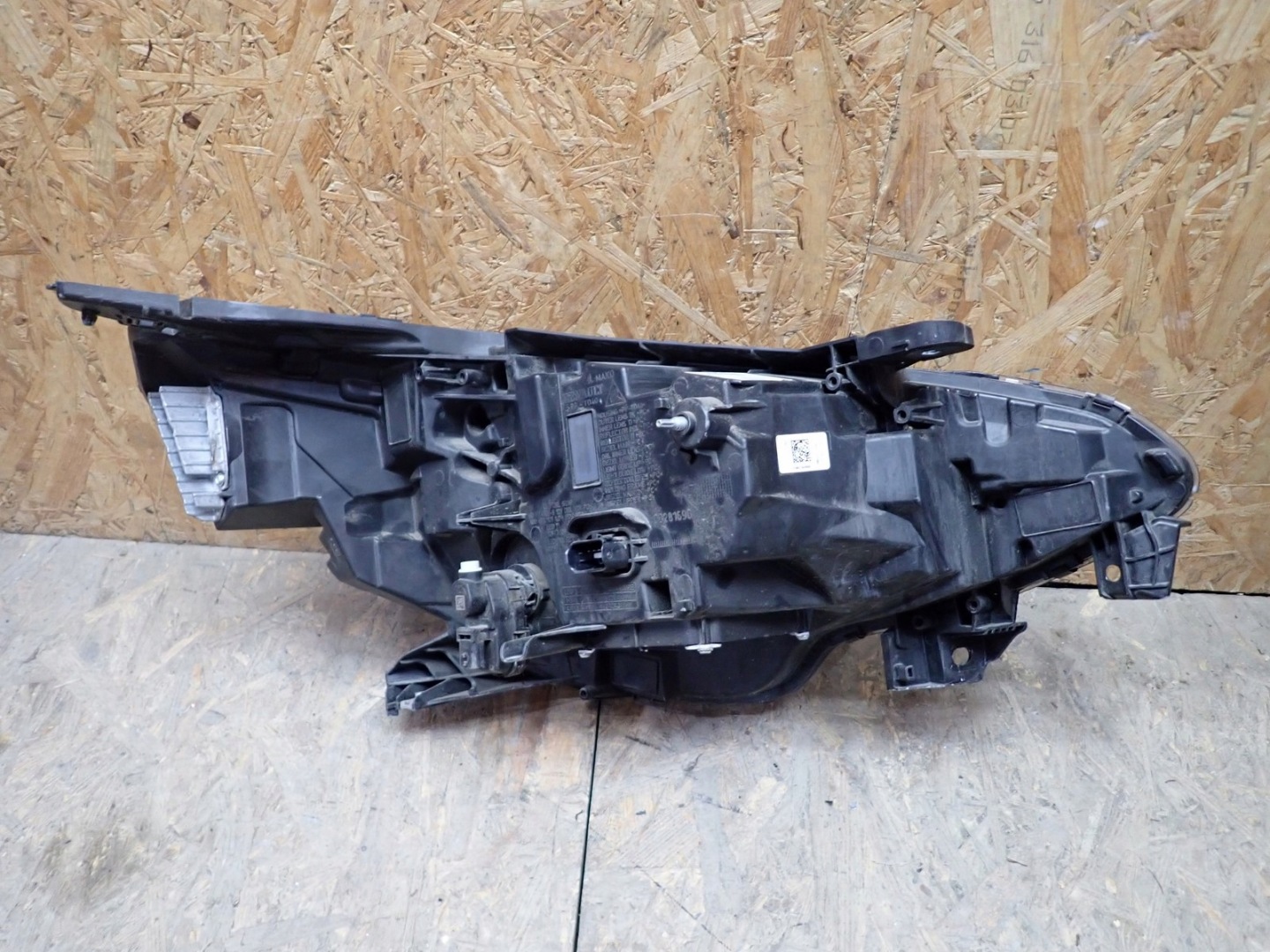 light left REFLEKTOR left FULL LED RENAULT CLIO V B7 2019-2023R 260605690R