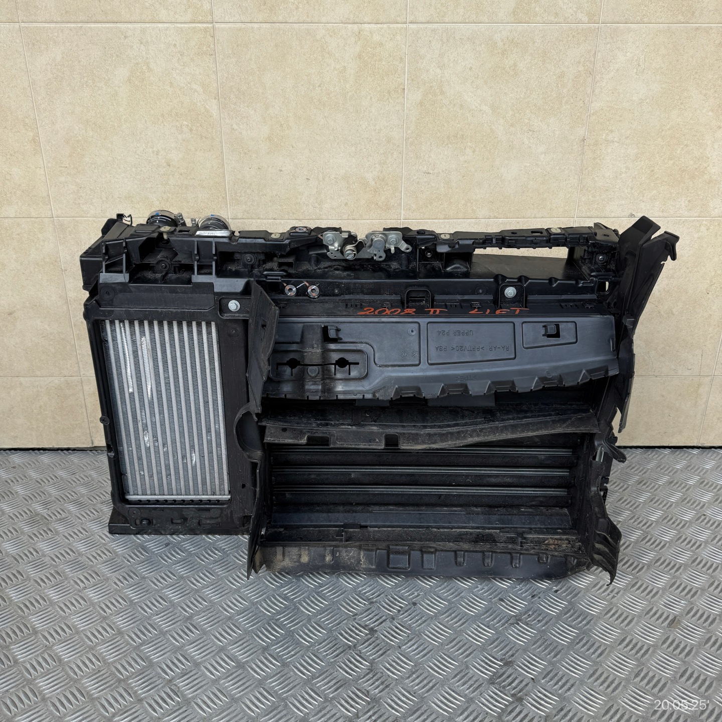 support panel for radiators complete PEUGEOT 2008 II LIFT 1.2 THP