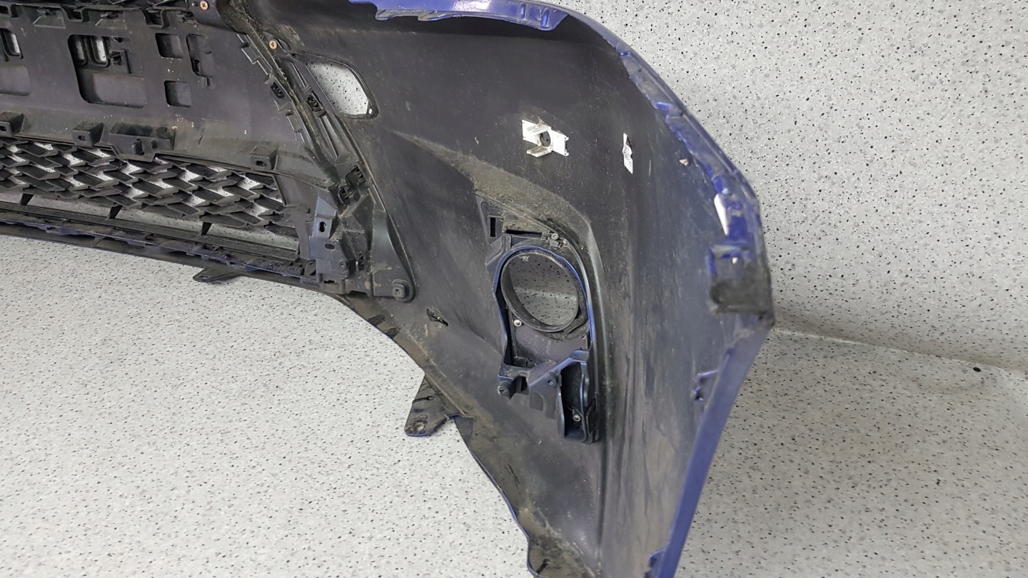 LEXUS CT 200 H F-SPORT 2014 - bumper front 9569