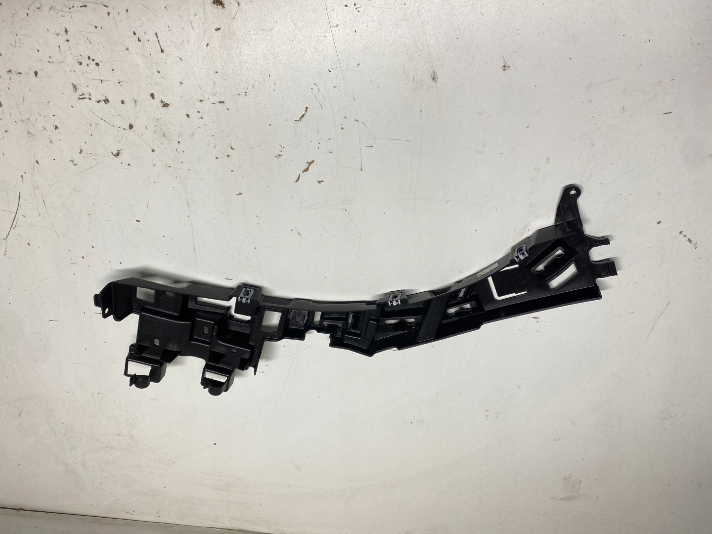 bumper bracket front left PEUGEOT RIFTER 9856007380