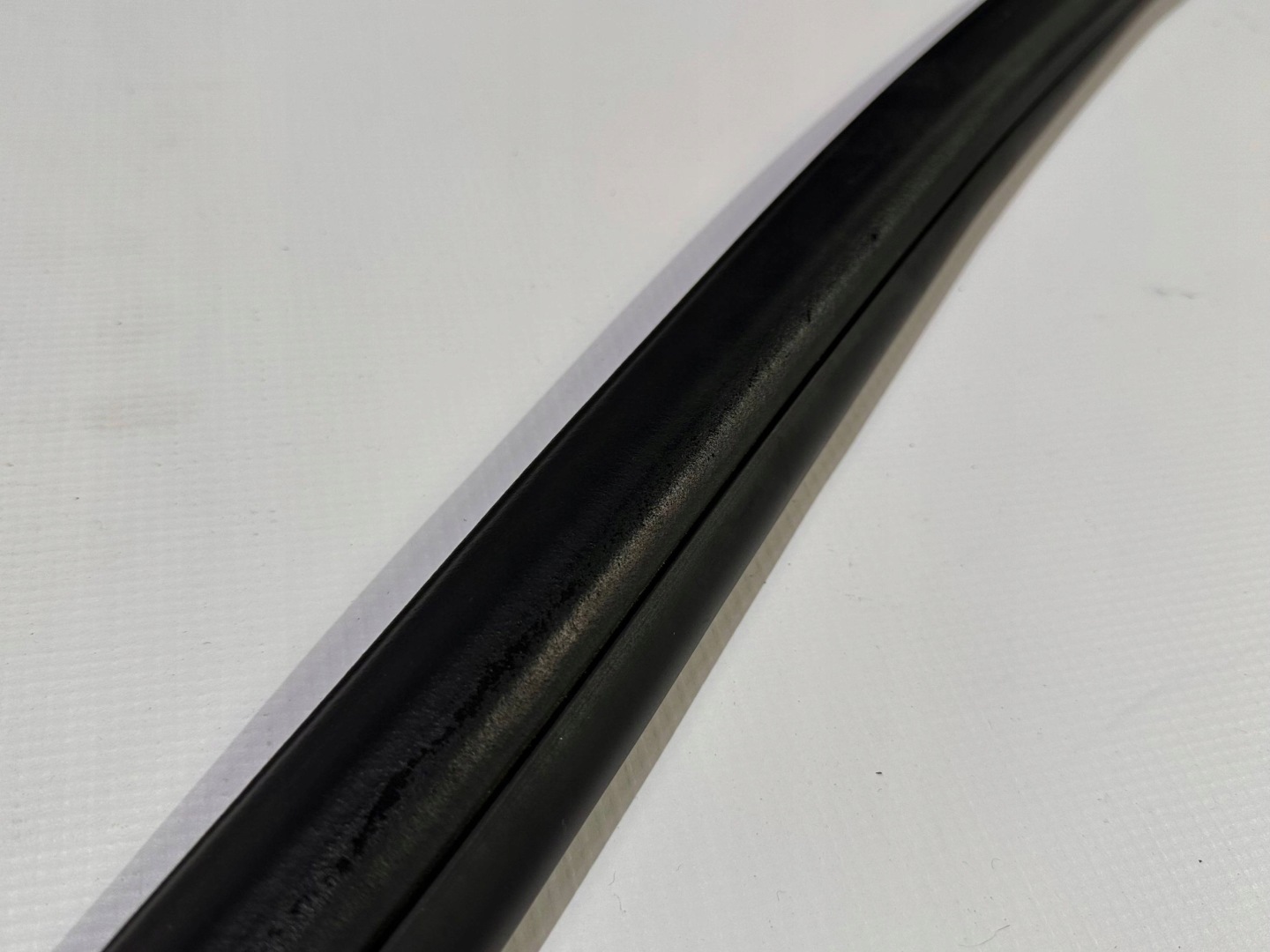 gasket door right front front Chevrolet Camaro 2016+