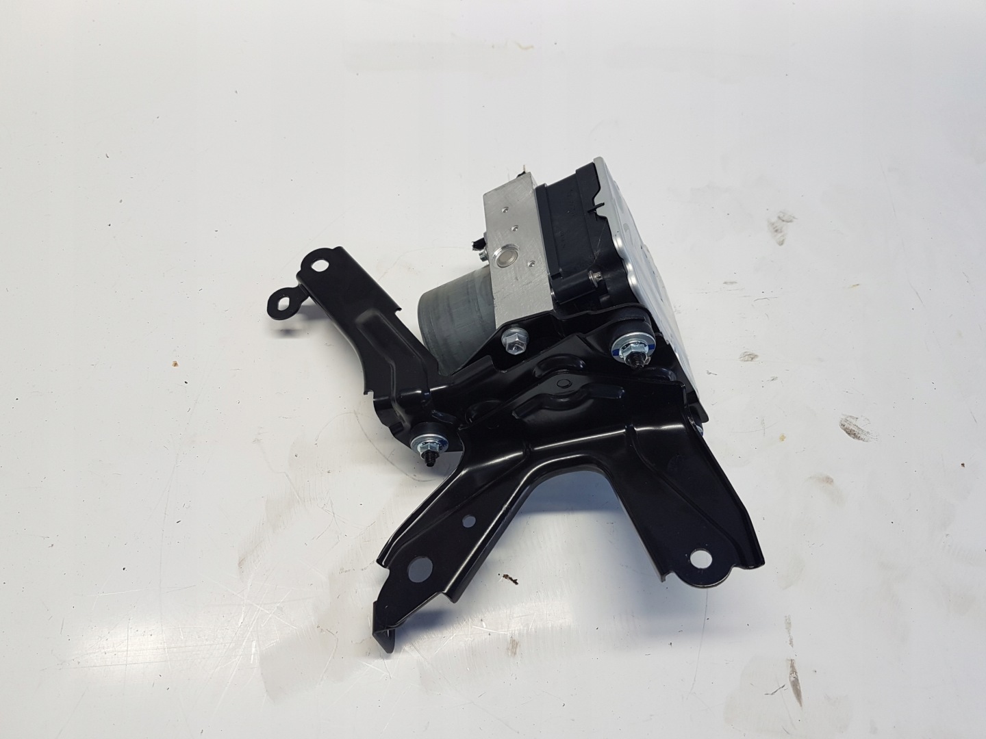 TOYOTA YARIS IV P21 pump ABS