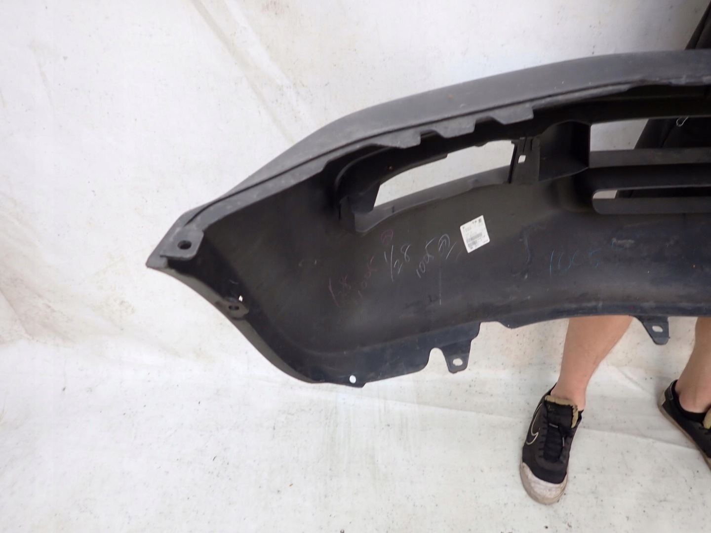 TOYOTA RAV4 e 94-98 Paraurti Anteriore Anteriore