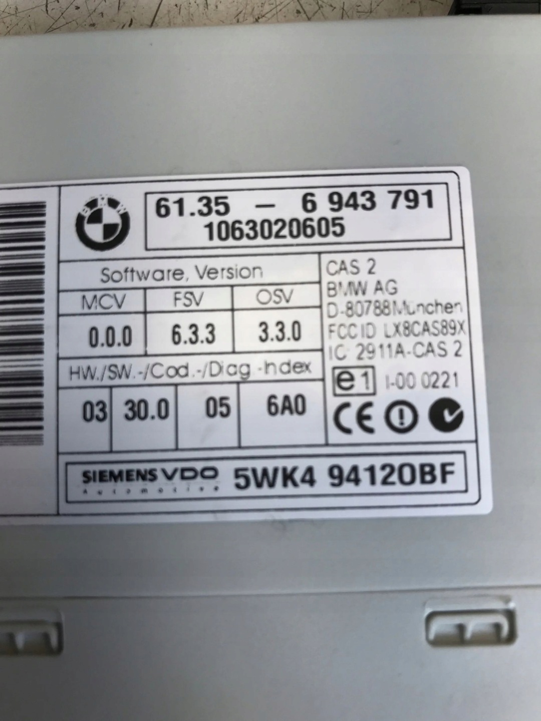 Module Unité de contrôle CAS BMW 1 E87 6943791