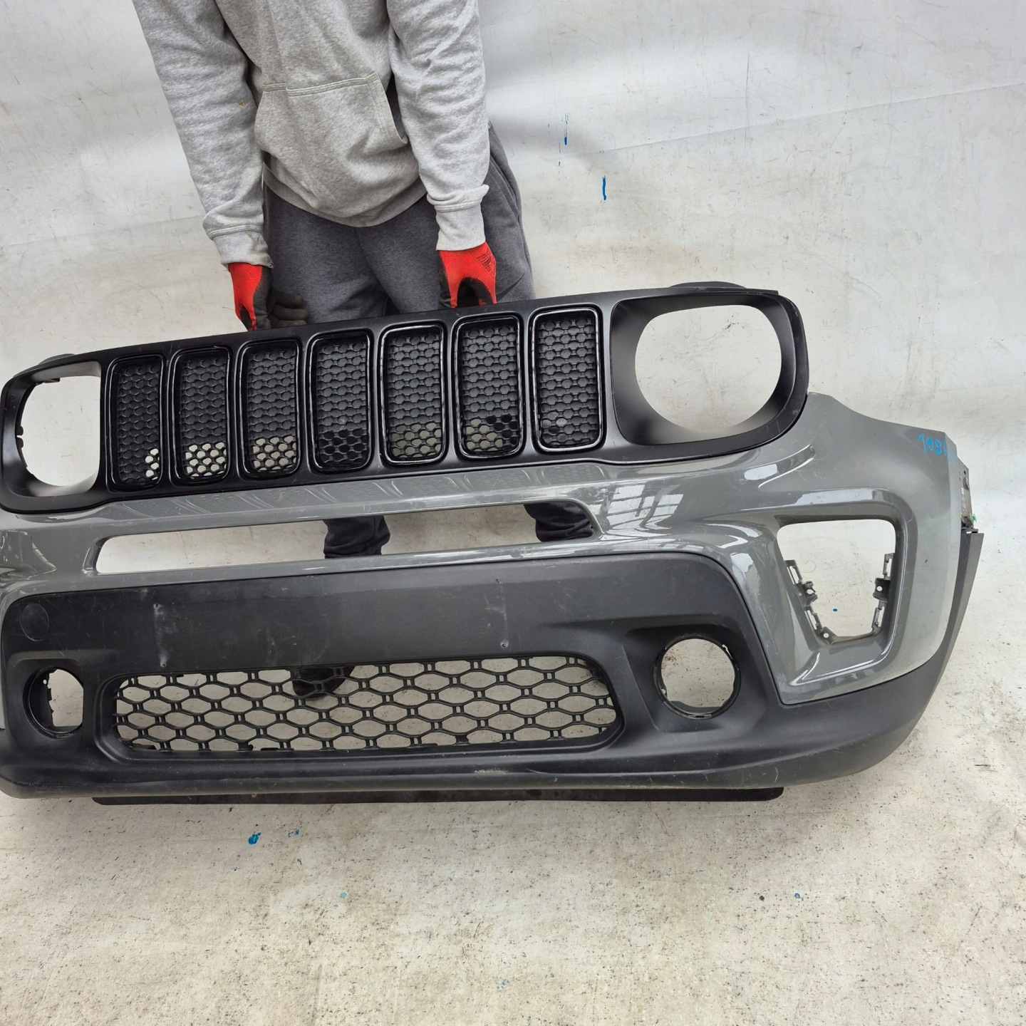 JEEP RENEGADE LIFT 2018- bumper front front grill 52120514