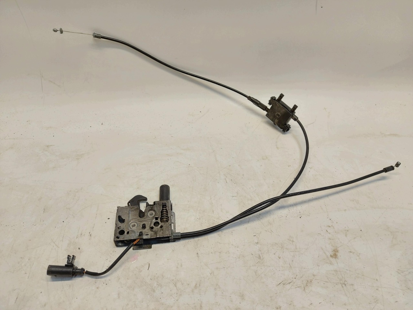 Audi Q8 E-TRON SportBack 4KE lock rope bonnets front front 4ke823509a