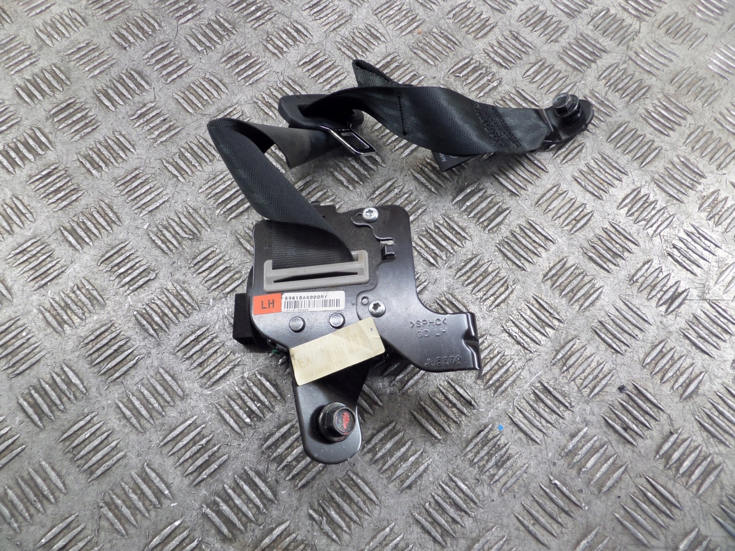 Gurten Sicherheits Hyundai links heck OE 89810-A6000