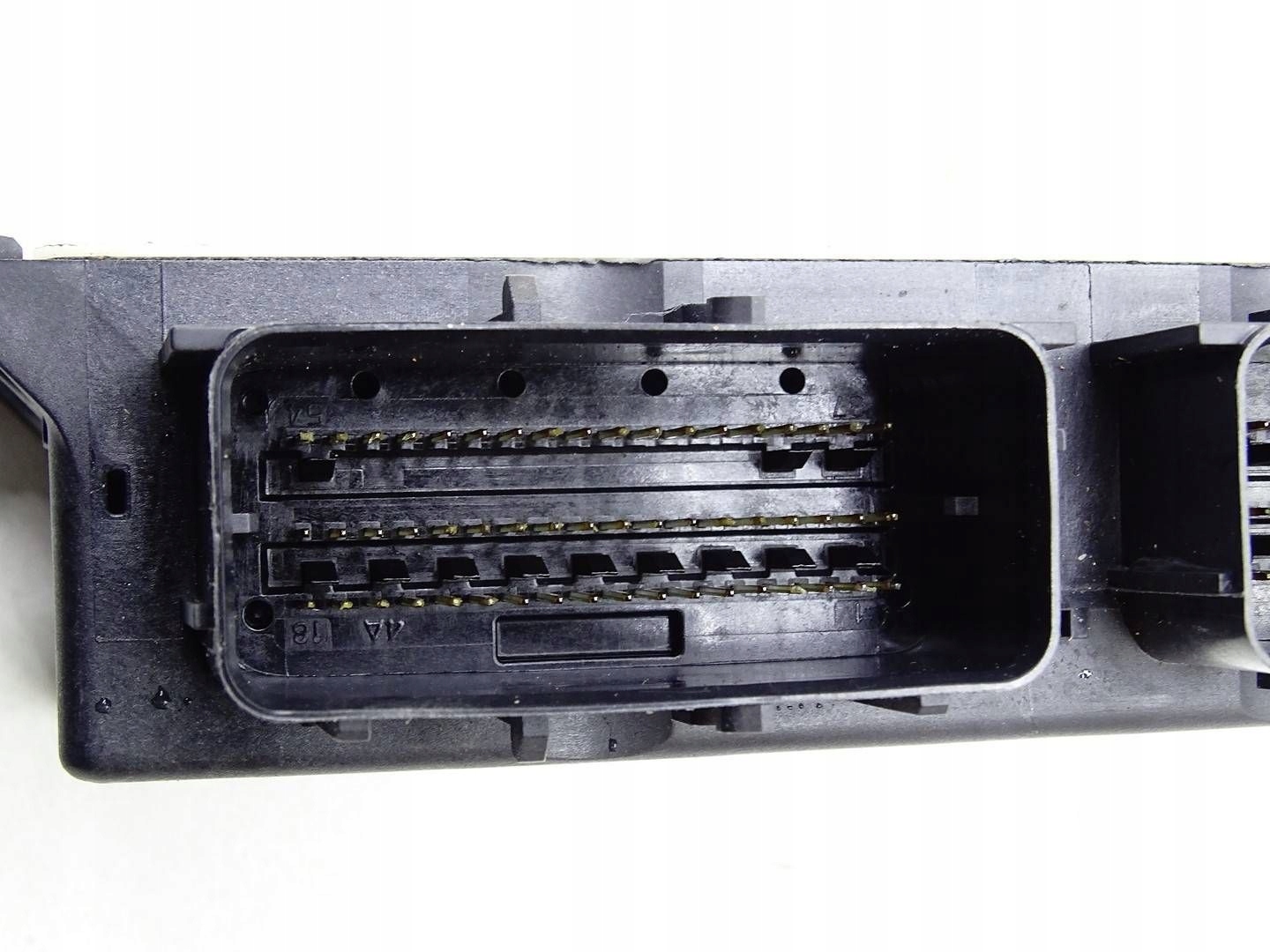 modulo SENSOR airbag airbag OPEL INSIGNIA B 13529157