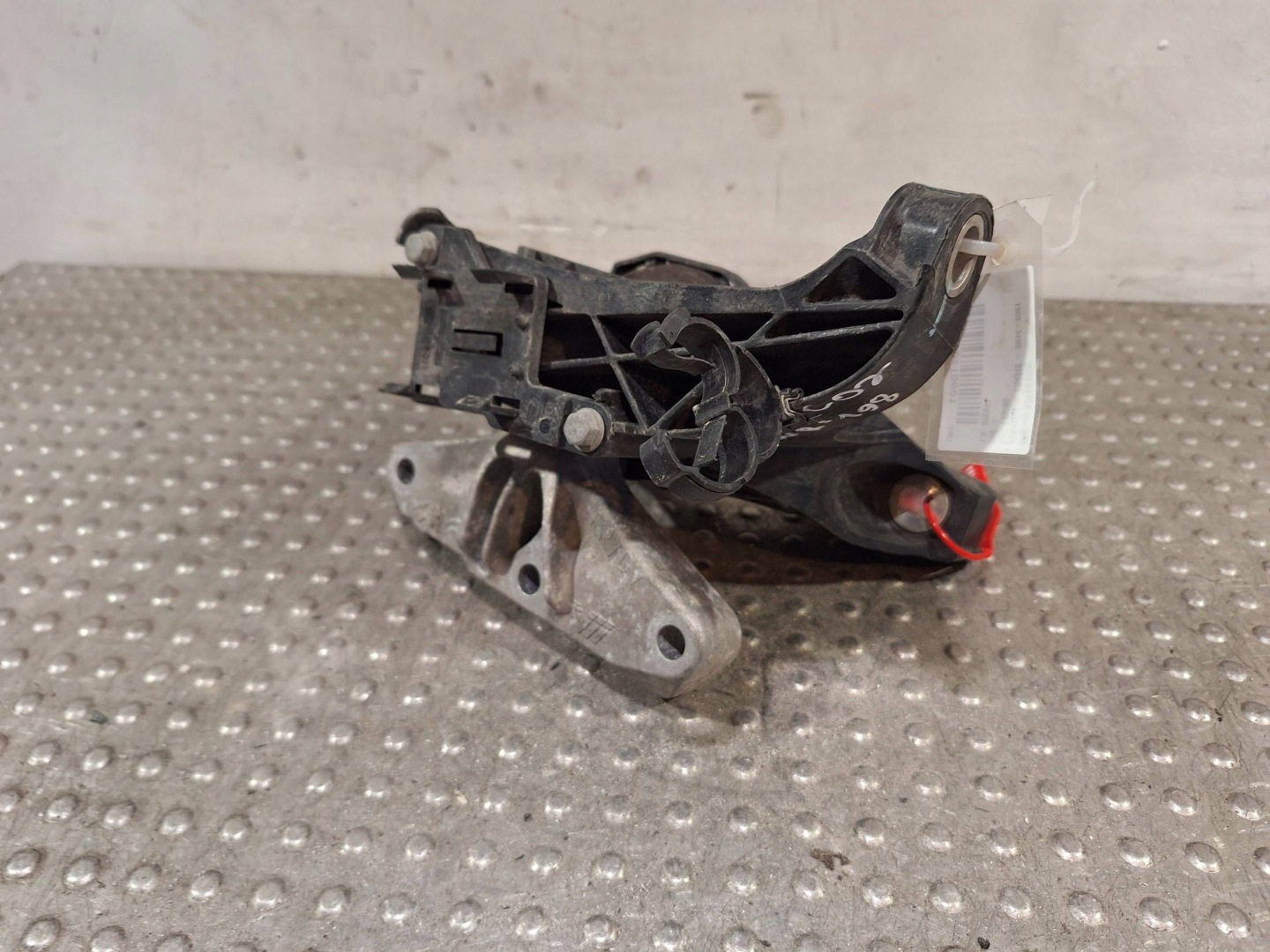 holder engine mount A1S111CU2 PEUGEOT 5008 II 1.5 EHDI 16