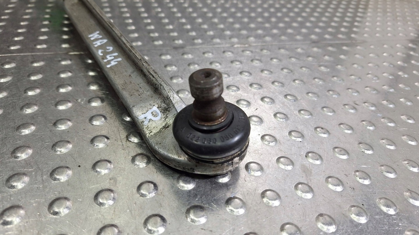 arm right front upper OE 8D0407508E AUDI A4 B6 A6 C5 PASSAT B5 SUPERB and