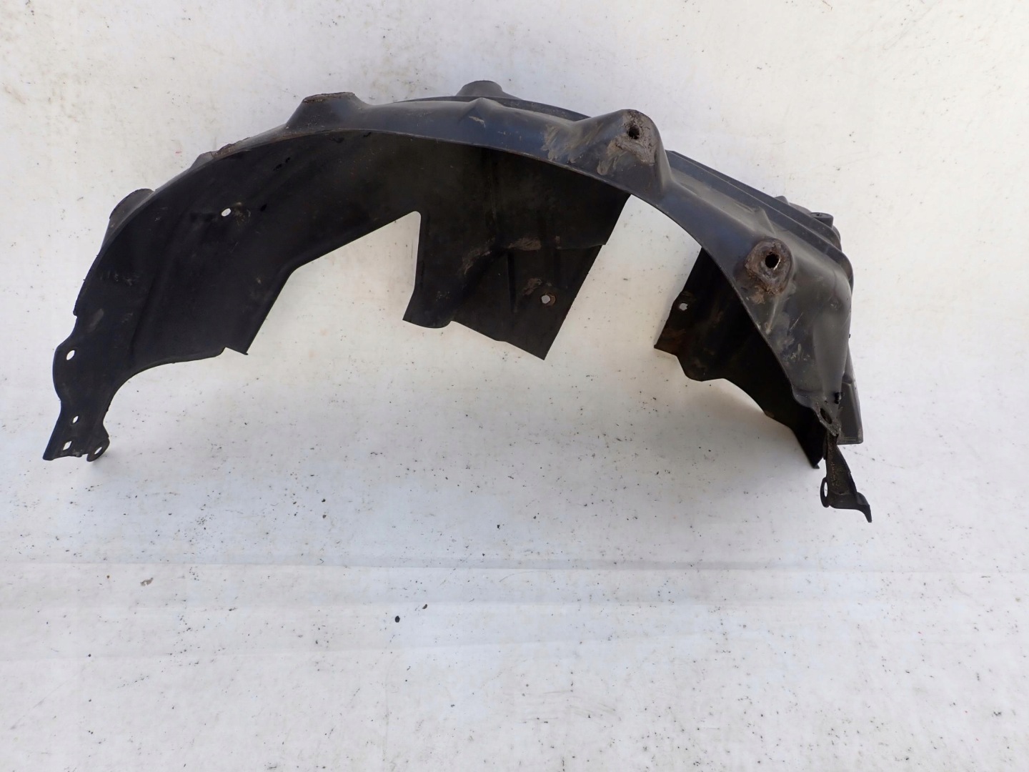 TOYOTA YARIS CROSS 20-> mudguard rear part rear. left