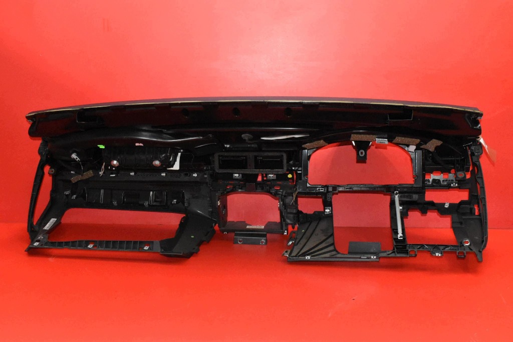 dashboard instrument panel console cockpit airbag EU 827210622R VW PASSAT CC 08-12