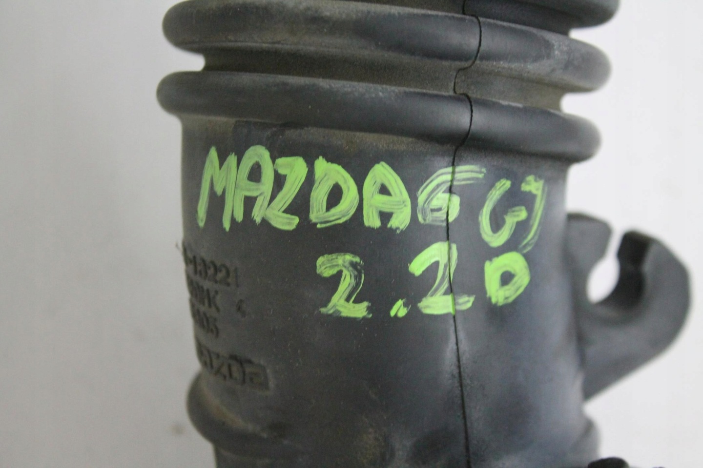 pipe air hose SH01-13221 MAZDA 6 GJ 2.2 D