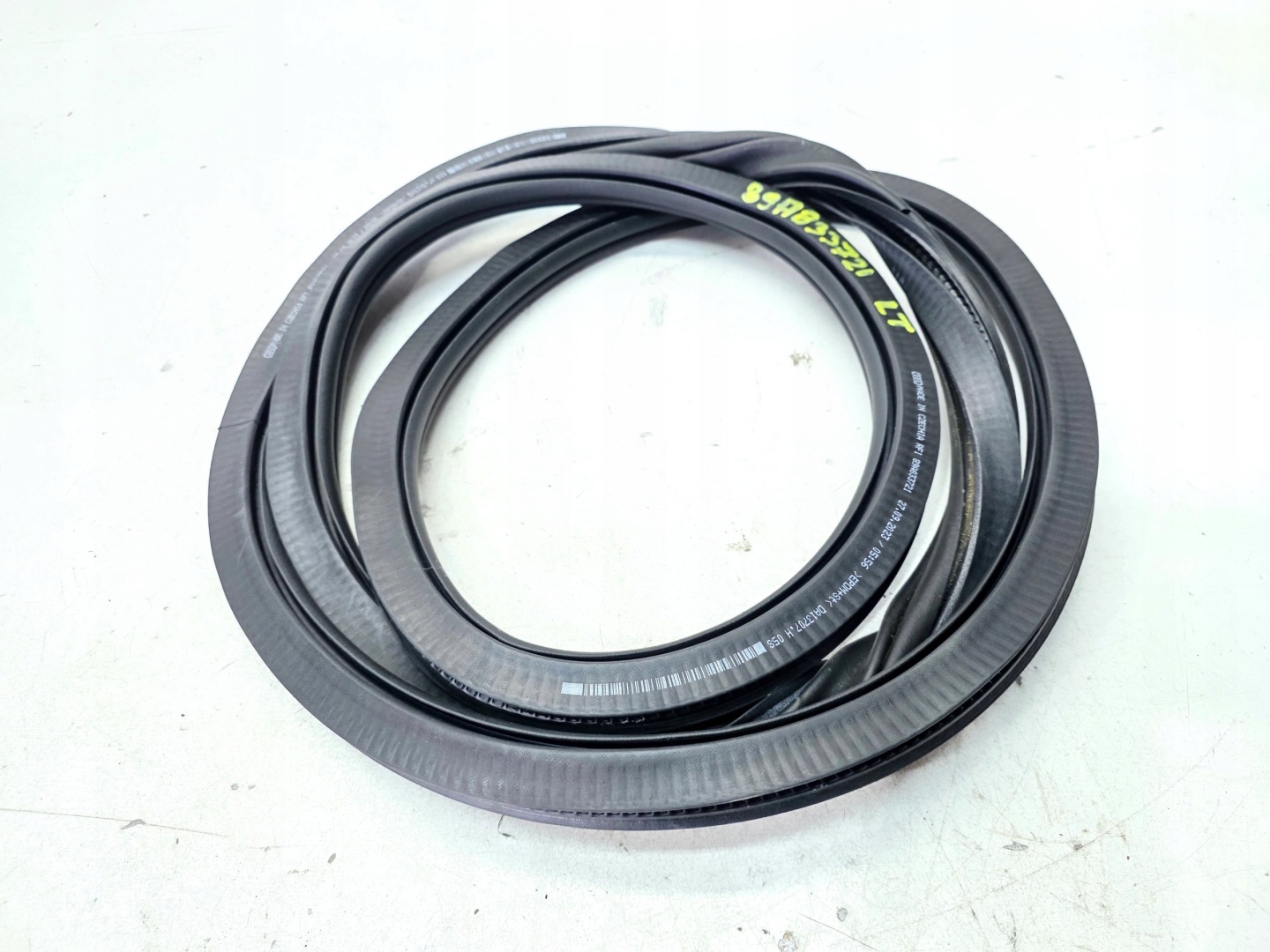 Dichtsatz Tür WEWNTRZNA links heck AUDI Q4 E-TRON 89A833721