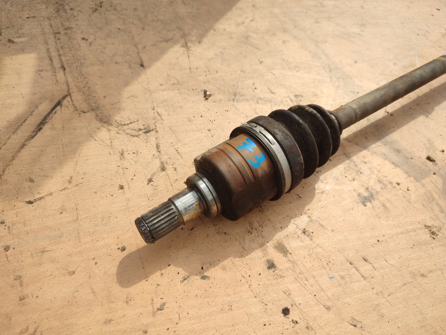 semi-axis front right front 1.3 SUZUKI SWIFT MK6 44101-72K00