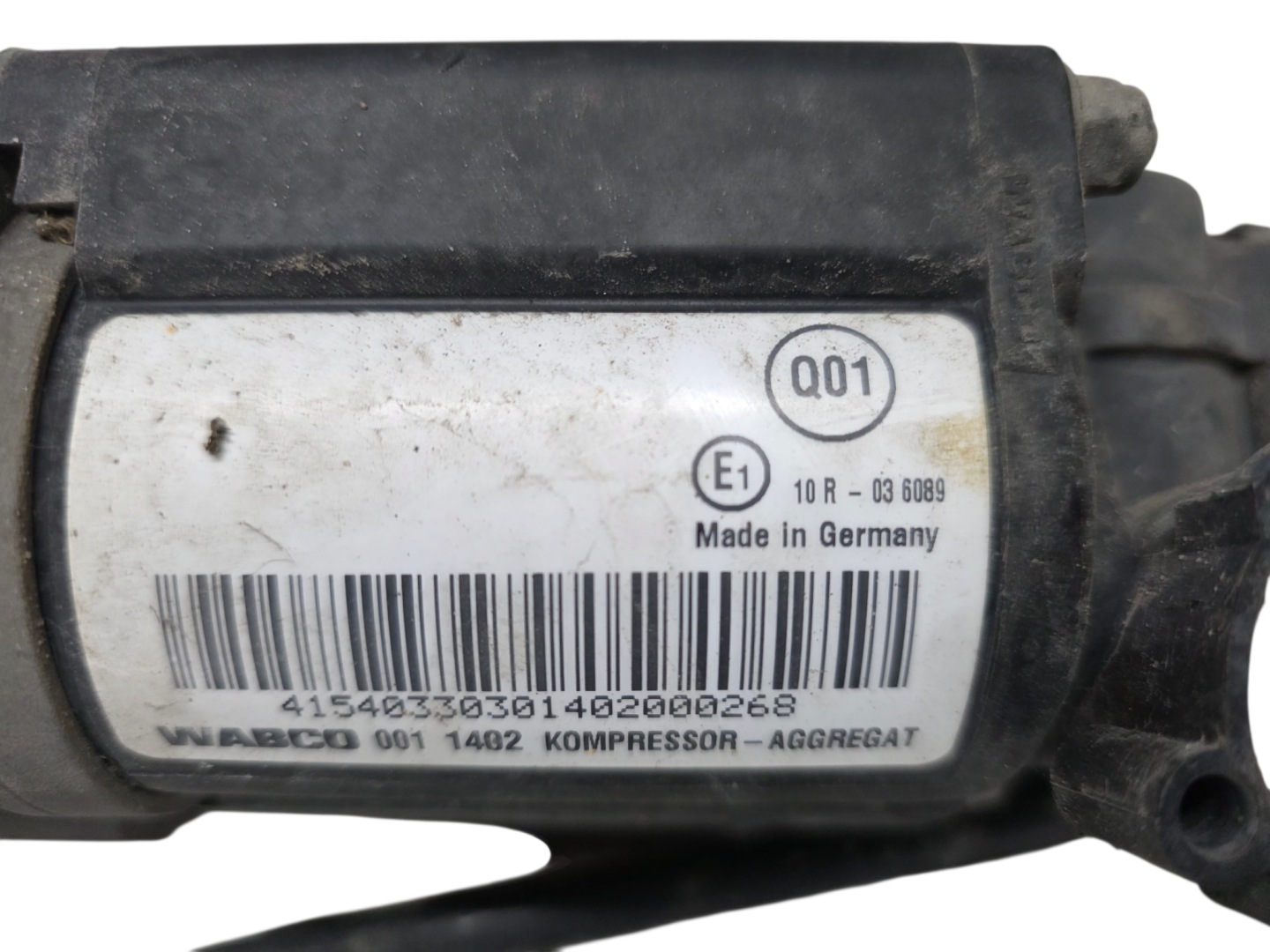 compressor; springing MERCEDES W211 4430200171