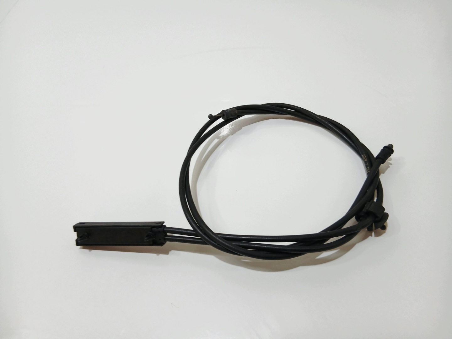corde levier pour l'ouverture du capot BMW E60 E61 OE 7184454 (0000465)