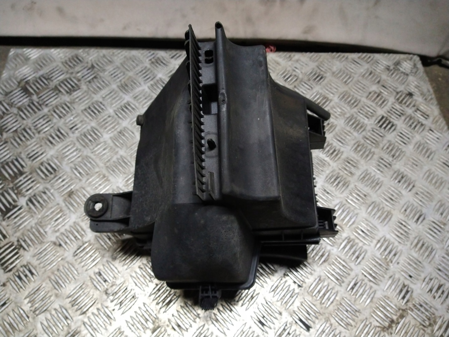 BMW 3 E46 316 318 1.9 B Gehäuse filter luft