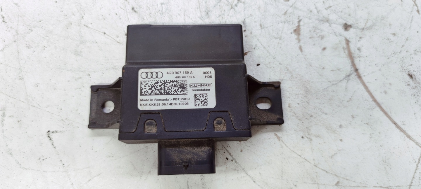 control unit DZWIEKU of the engine AUDI A6 C7 A7 4G0907159A