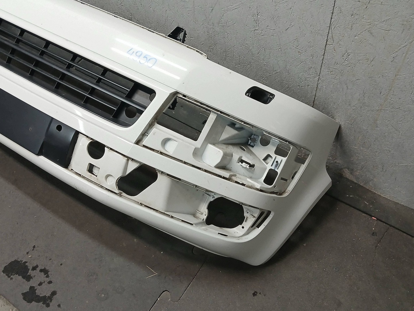 nárazník předek VW T5 T-5 LIFT