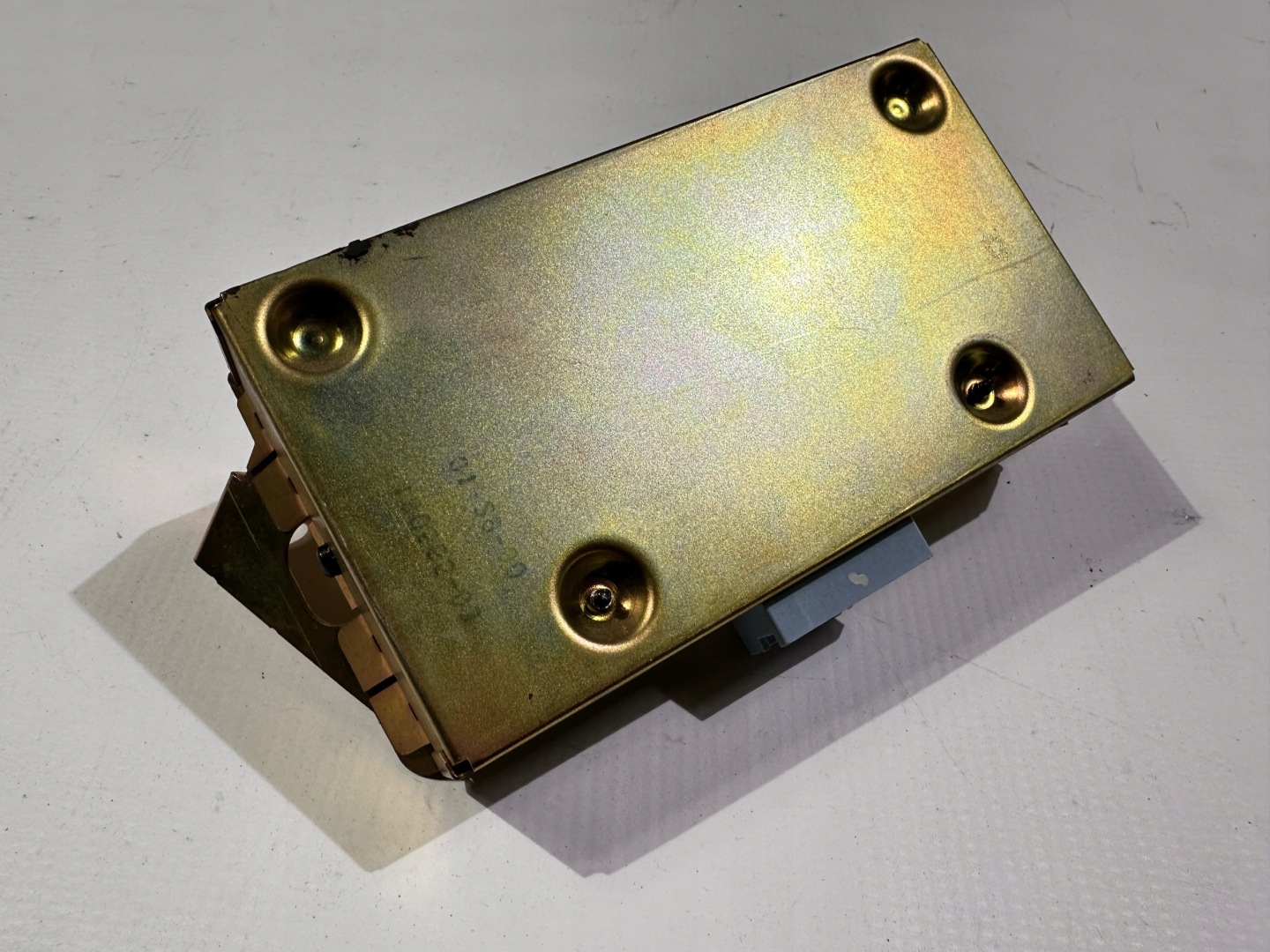 amplifier module audio dzwieku Chevrolet Corvette C5 1997 - 2004