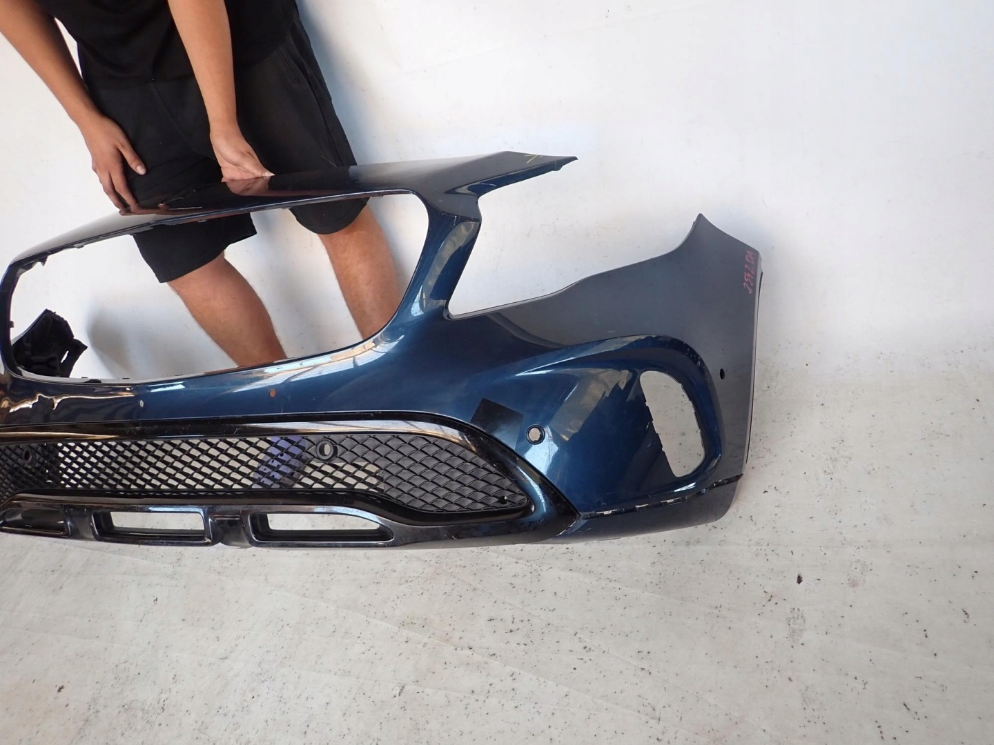 MERCEDES GLA and 1 X156 LIFT 16-19 bumper front front PDC