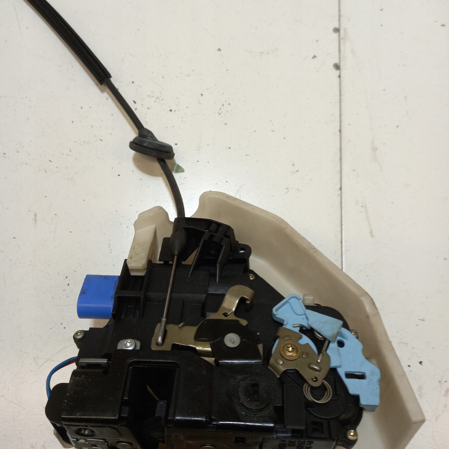 lock door right rear part rear VOLKSWAGEN GOLF 5