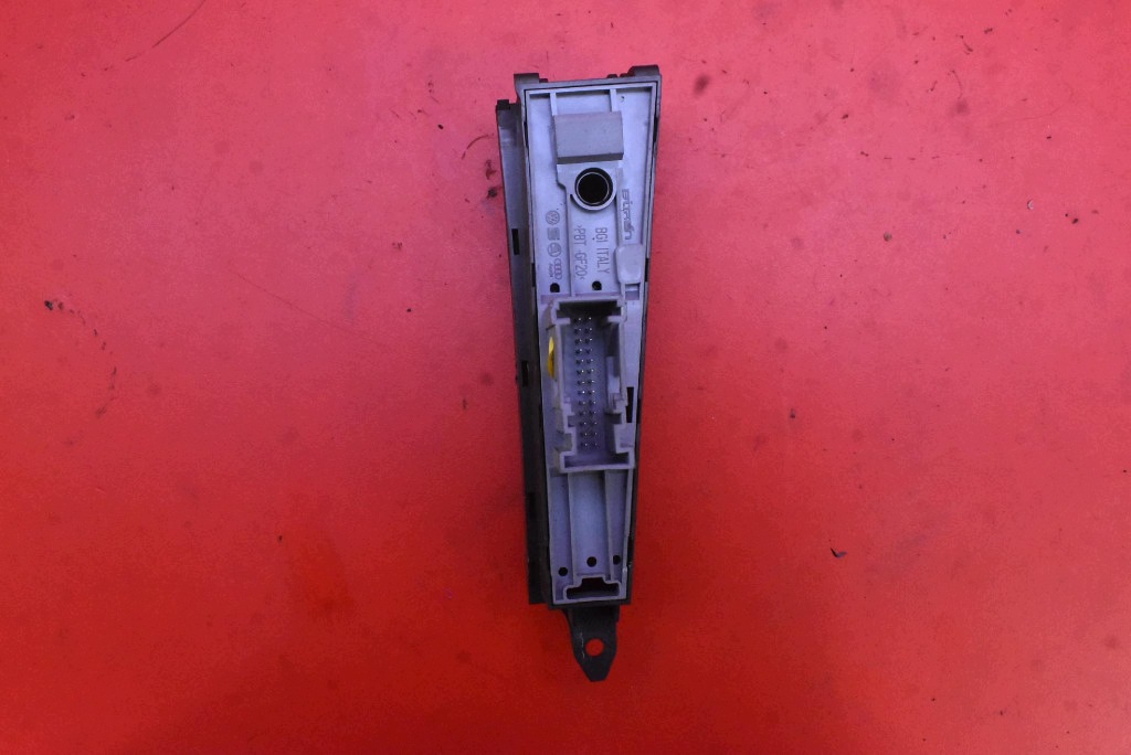 páčka tlačítko elektrická brzda AUTO HOLD 3AB927137 VW PASSAT CC 08-12