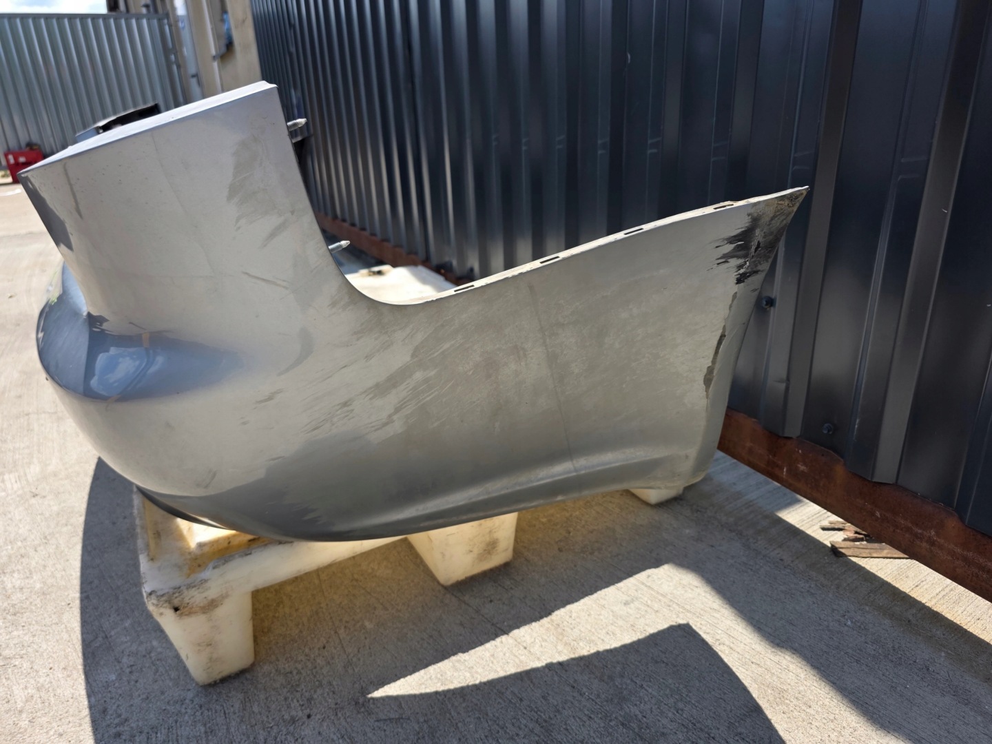bumper rear part AUDI A4 B7 LY7G without PDC AVANT KOMBI original !!!