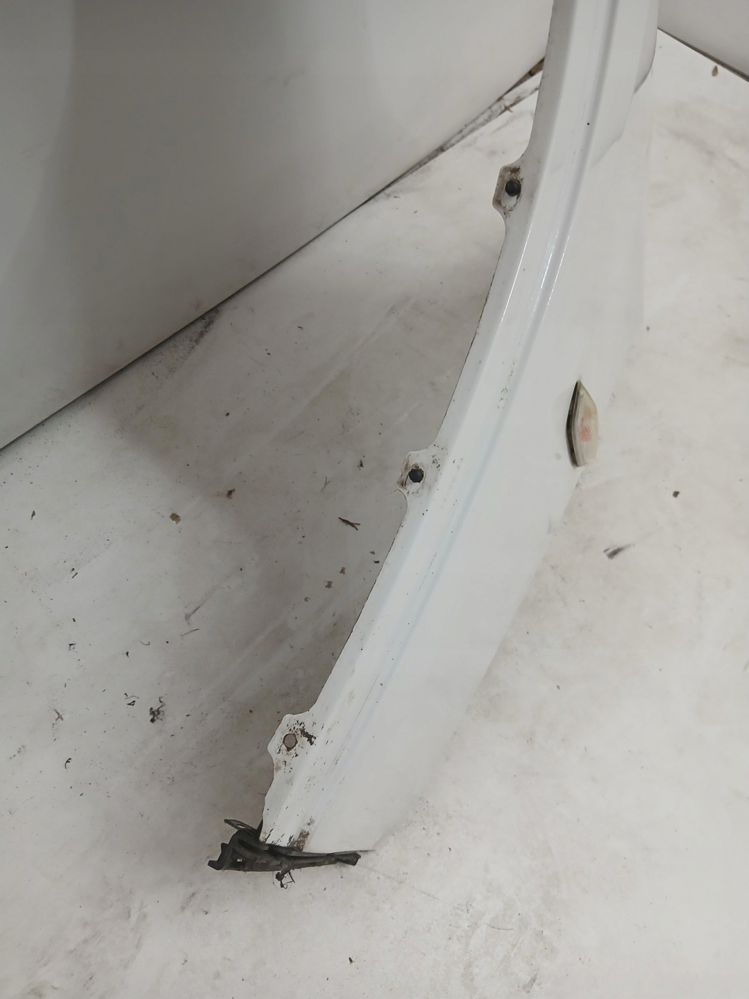 fender left front BMW X1 E84 300