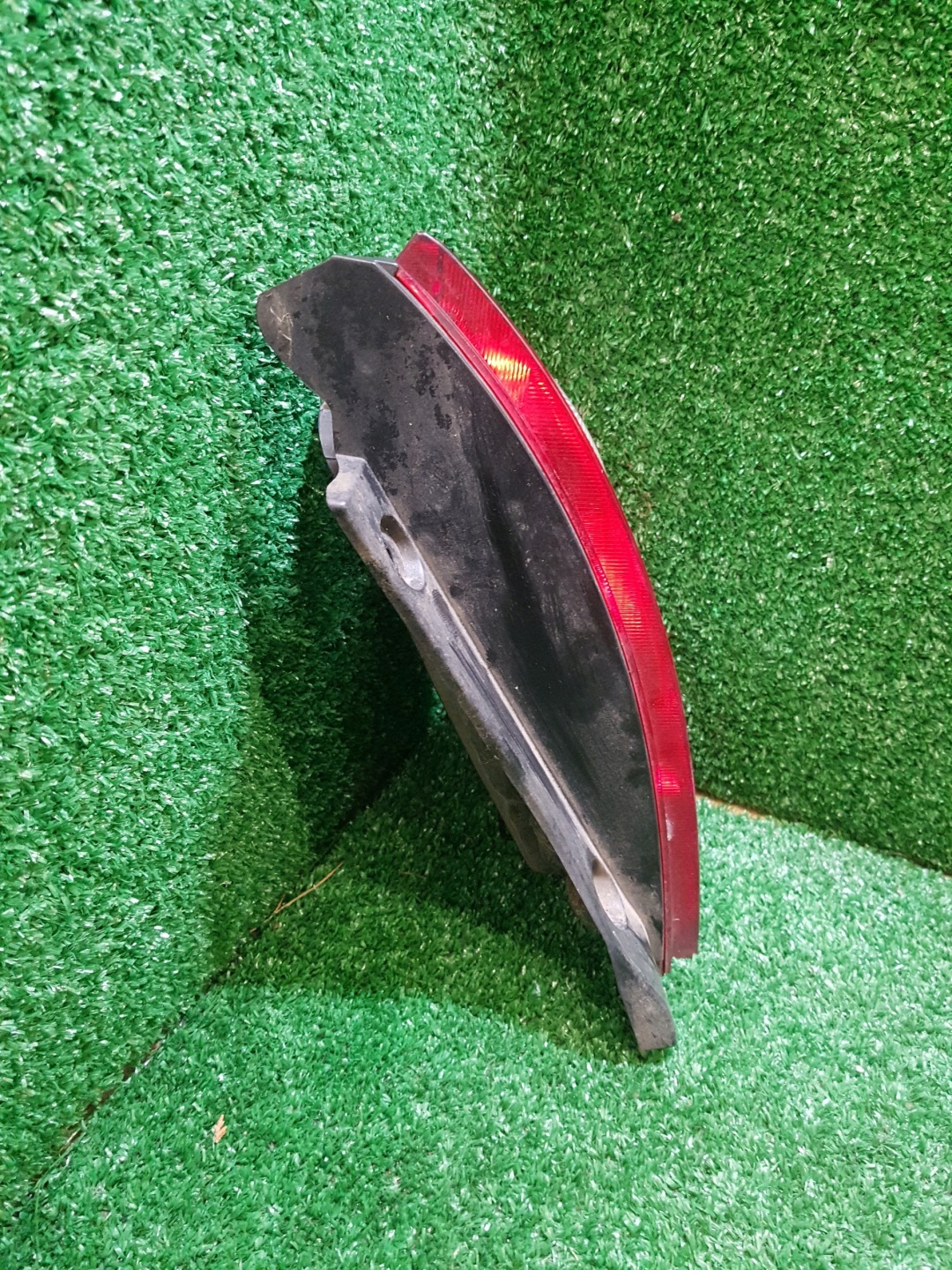 light right rear NISSAN MICRA K12