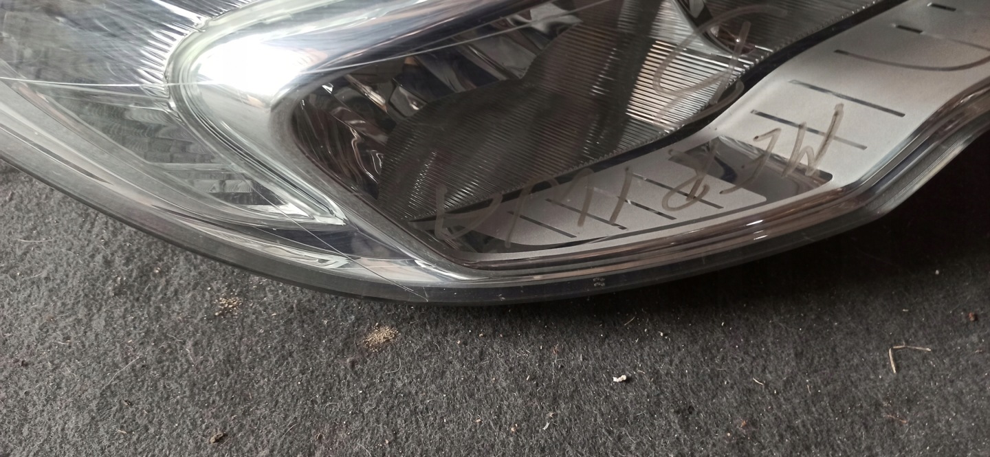 OPEL MERIVA B light right front UK 13253632