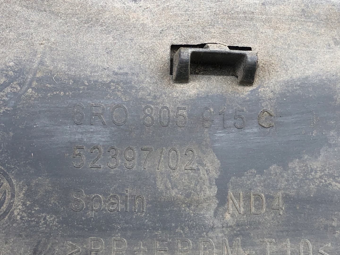 kryt SPOILER nárazníku předek VW POLO V 6R0805915C