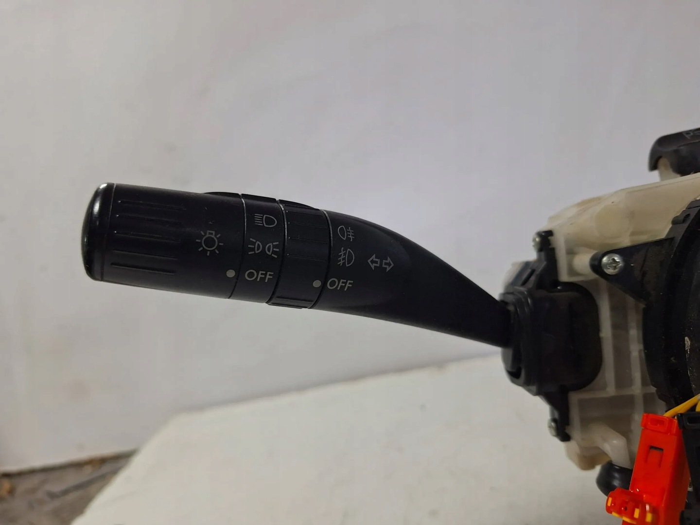 DEVIO LUCI TERGICRISTALLO TERGI DEVIO LUCI DEVIO 83111AG76 Subaru Legacy Outback 03-09