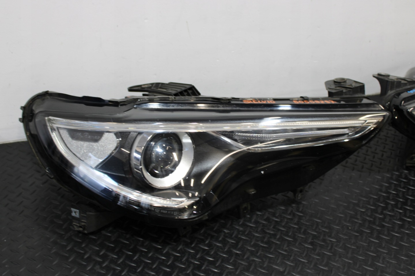 lights light front front LED ALFA ROMEO STELVIO 50559297 50559300