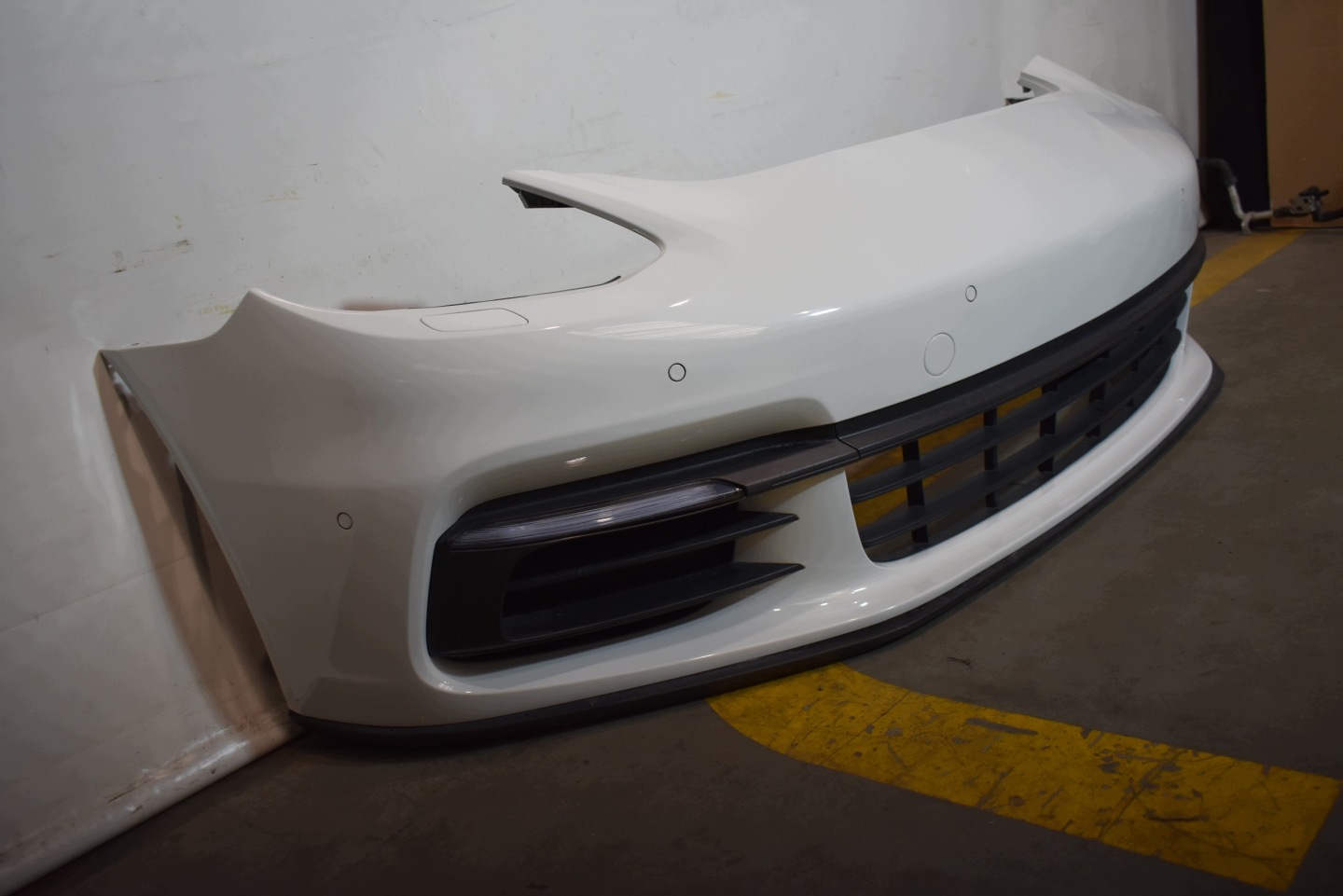IDEALNY bumper front front KPL. 6 PDC colour C9A PORSCHE PANAMERA 971 1
