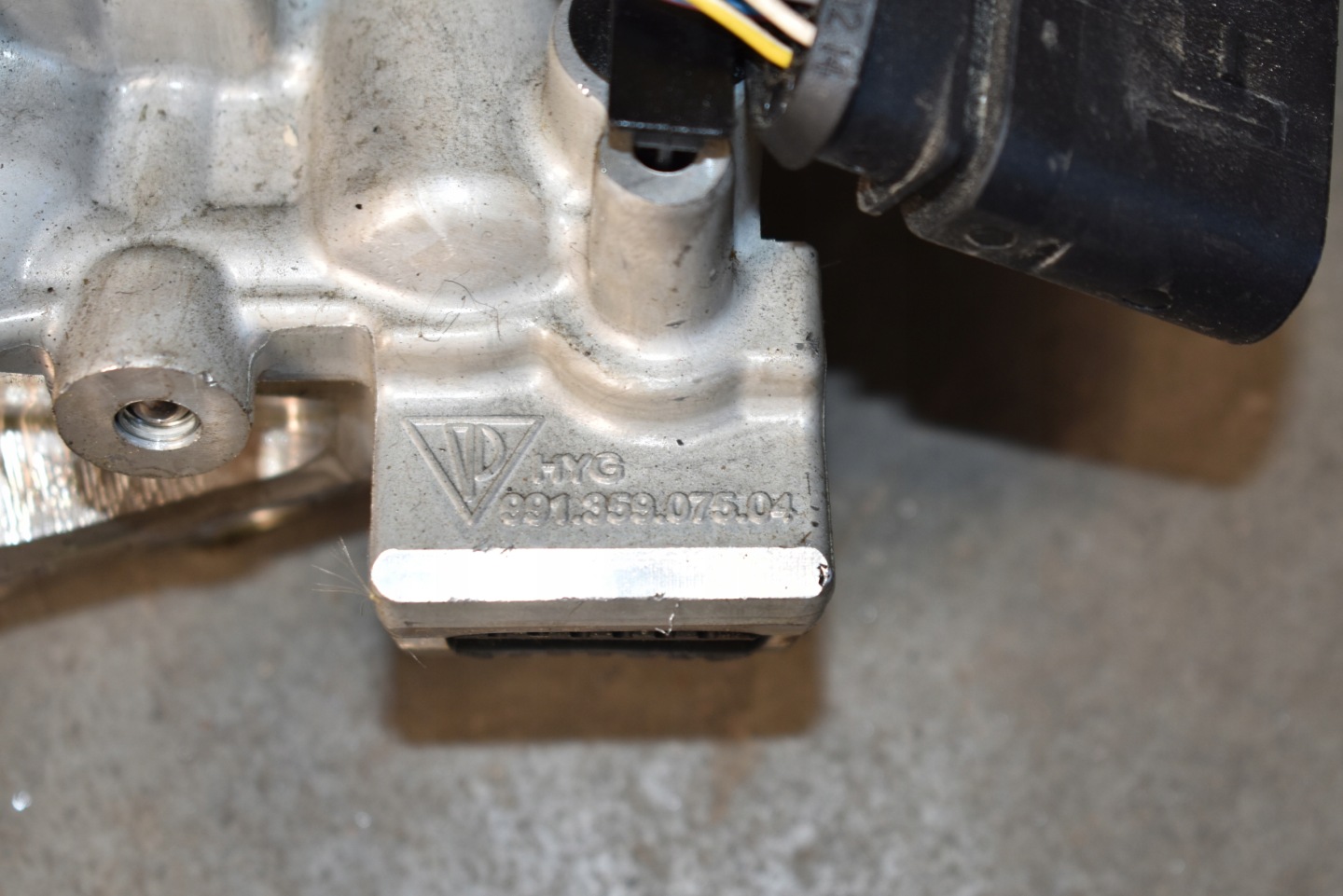 IDEALNY Sensor ROZDZIELACZ HYDRAULICZNY PORSCHE 991 1