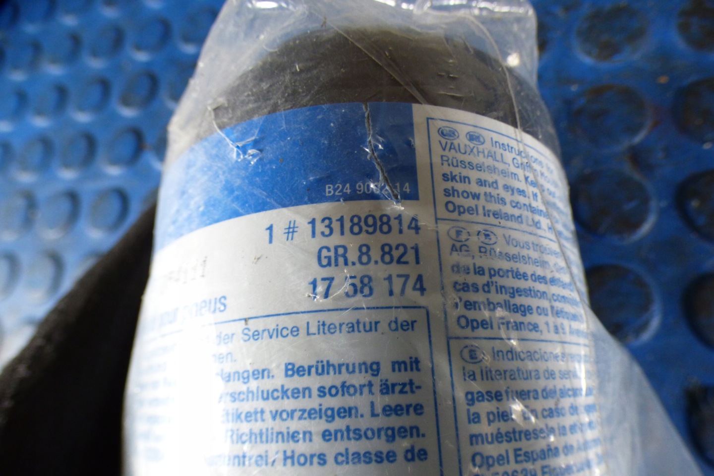 klej do íny 13189814 Opel Astra K V