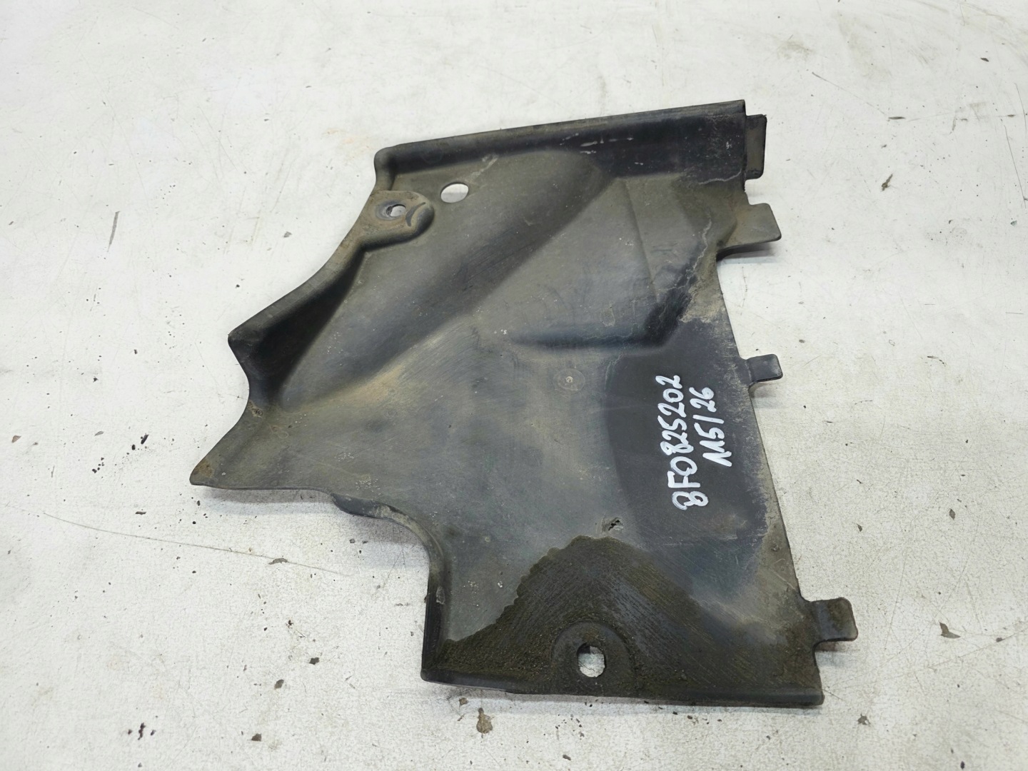 cover chassis right MALA AUDI A5 8F CABRIO 8F0825202 115/26