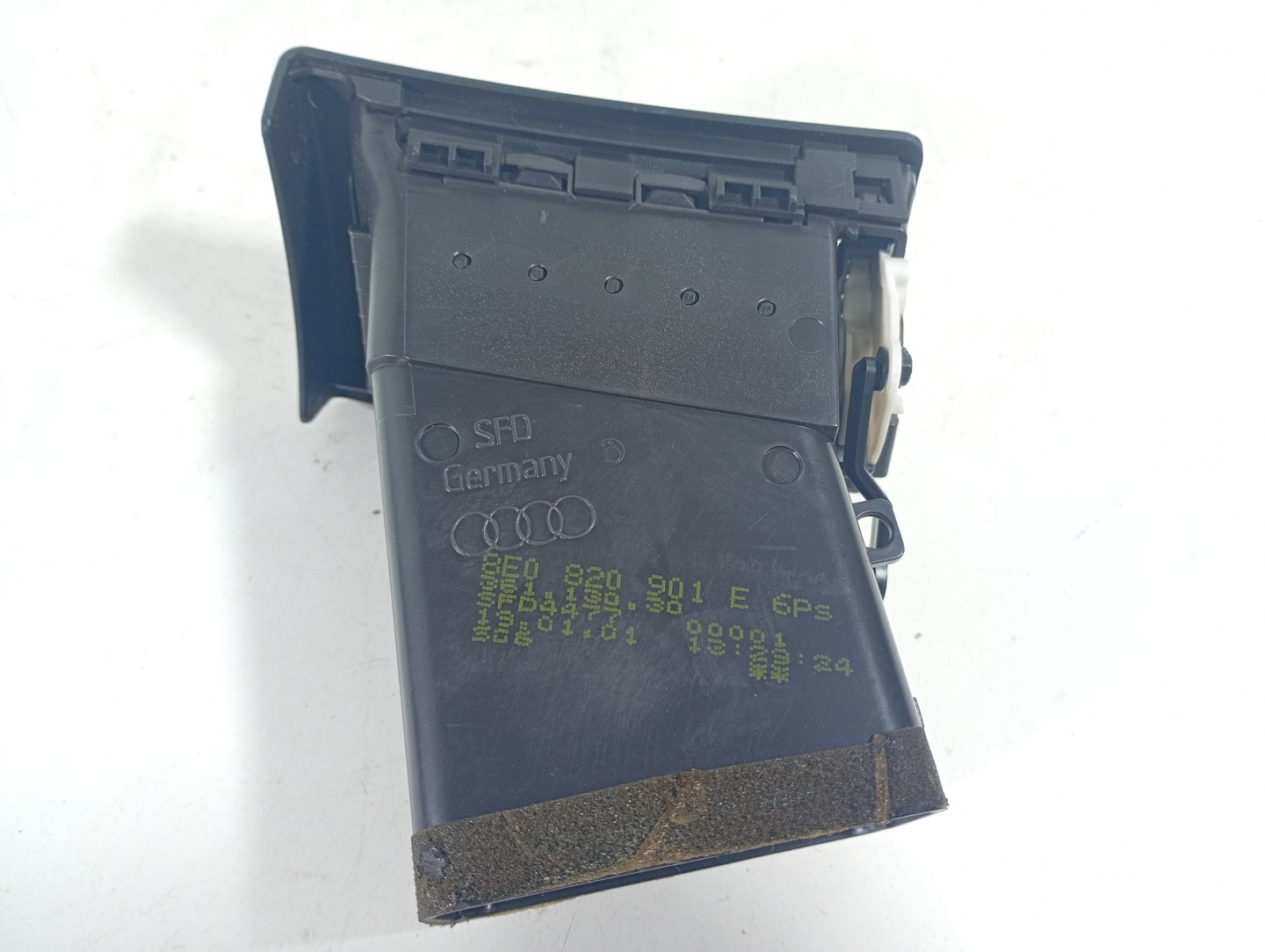 Audi A4 B6 00-06 KRATKI air conditioning devices air left driver´s OE 8E0820901E