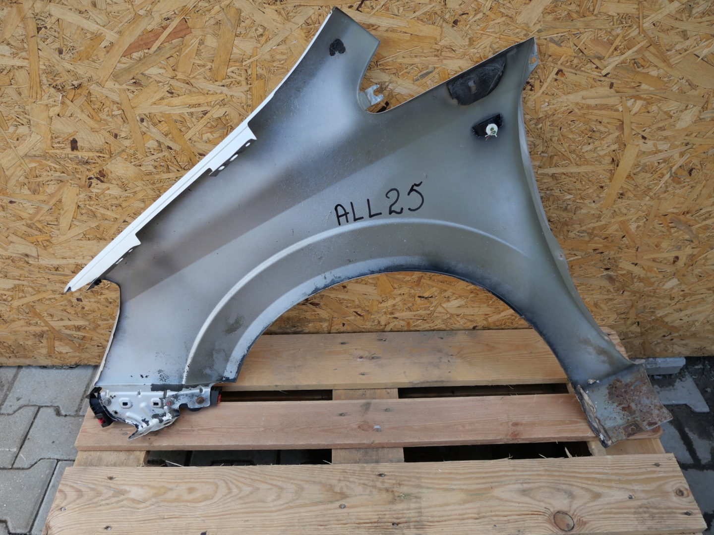 OPEL ZAFIRA 2 B fender right front front