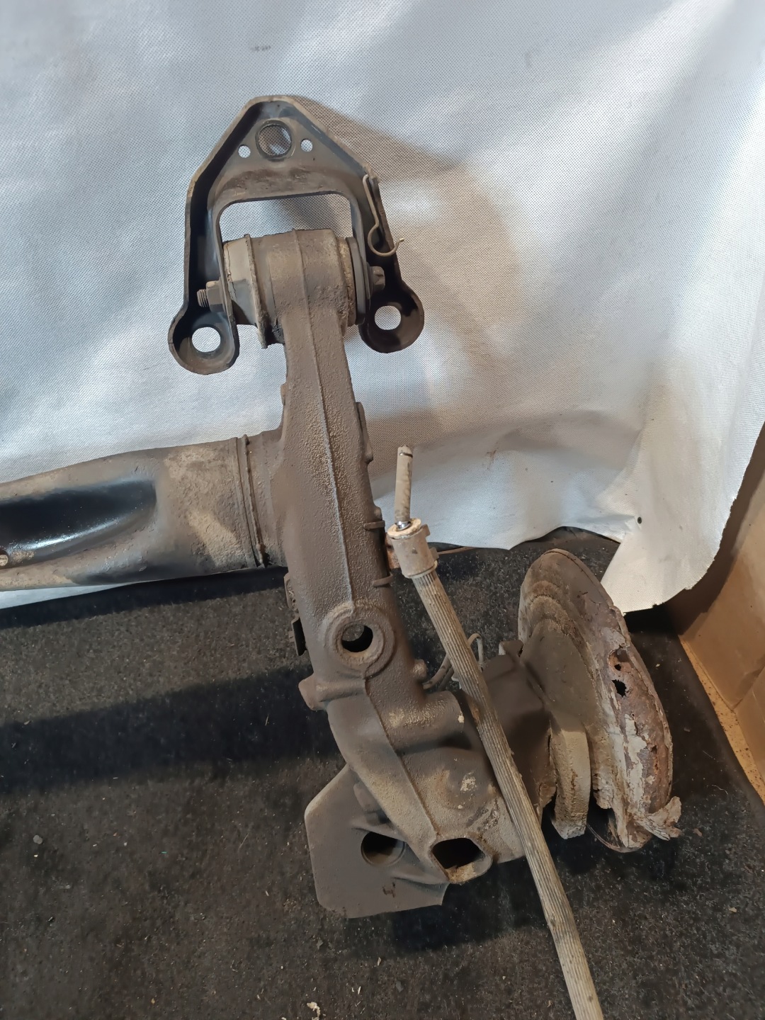 sususpension axis sider rear part Opel Meriva A 2004r