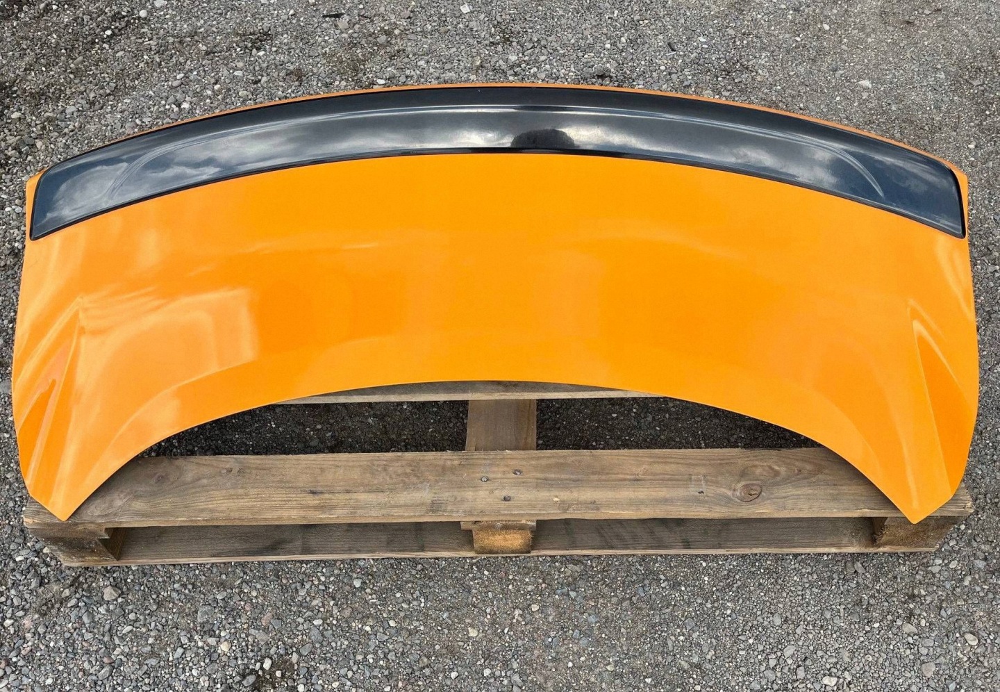 trunk door boot kamera spoiler Ford Mustang 2018