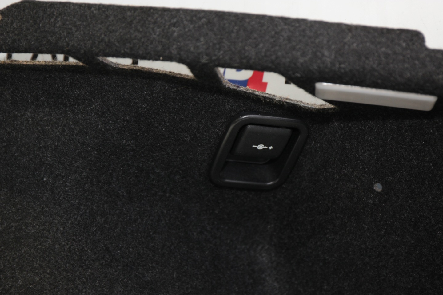BMW F20 F21 side upholstery boot right 7249620